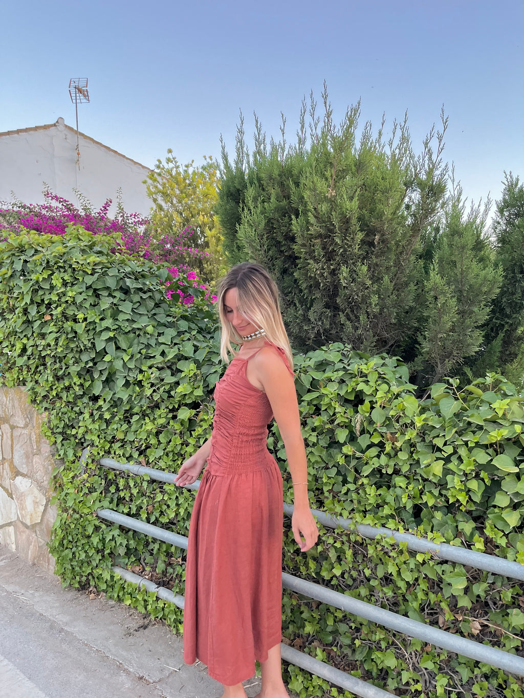 VESTIDO BOMBÓN TEJA