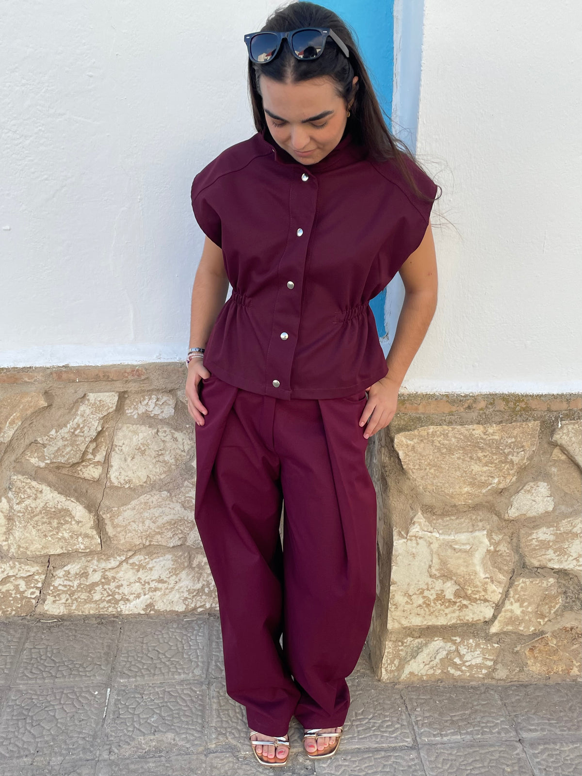 PANTALÓN SAFARI BURDEOS