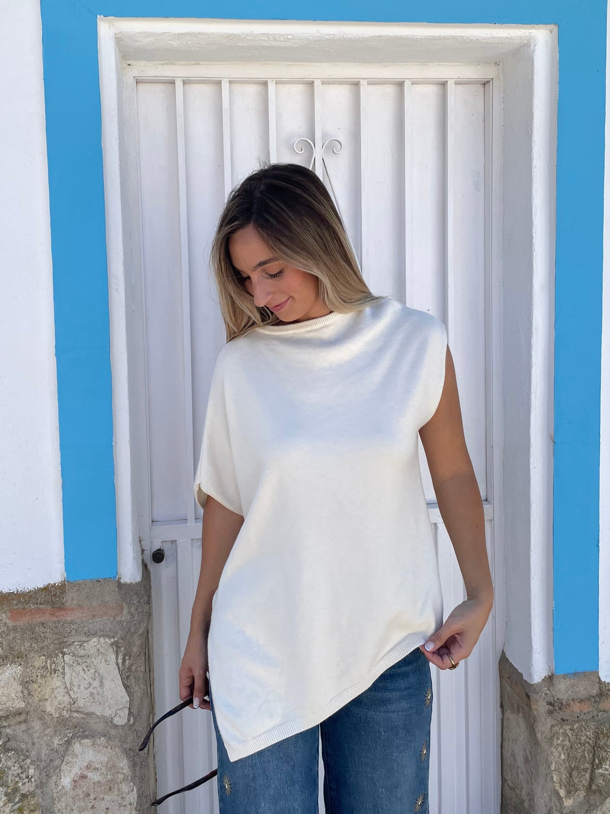 JERSEY ASIMÉTRICO BEIGE